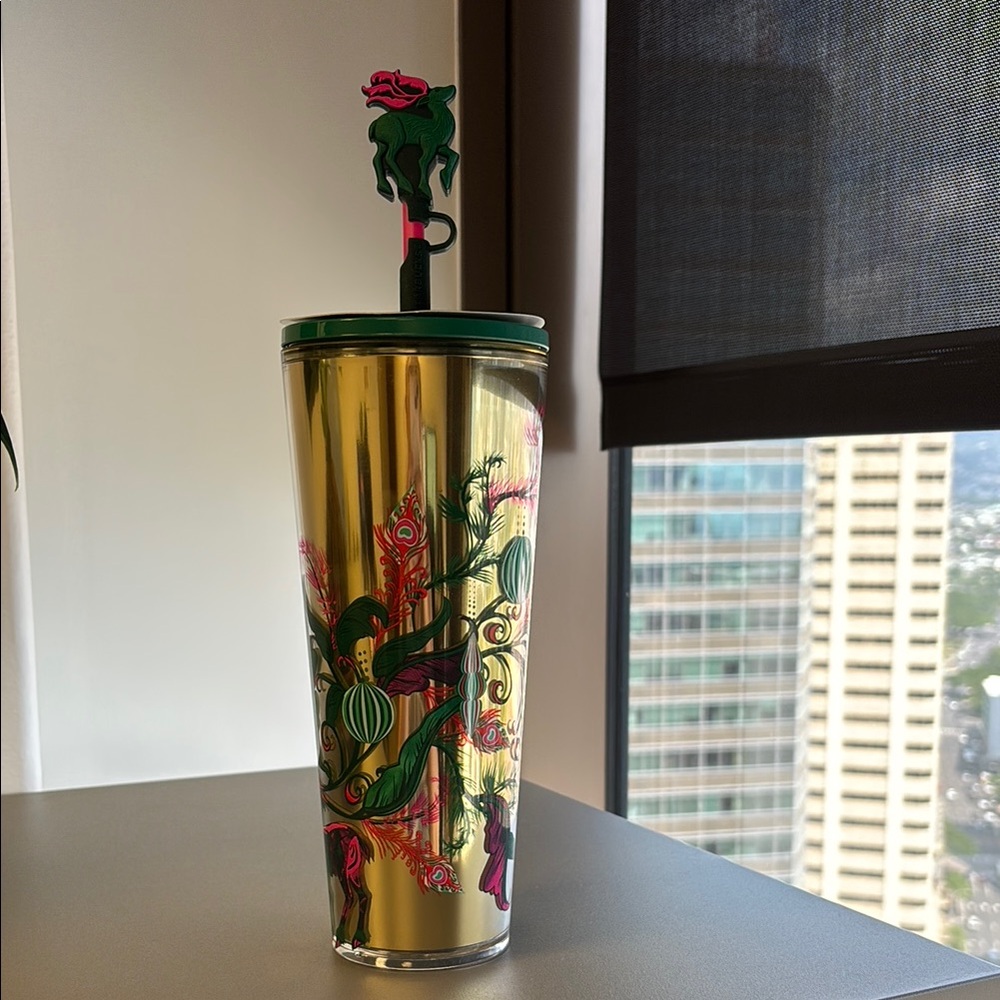 ⭐️Starbucks 2024 Holiday Cold Cup Venti Tumbler with Reindeer Straw Topper NWT